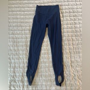 Athleta Black Transcend Stirrup Tights Size Small